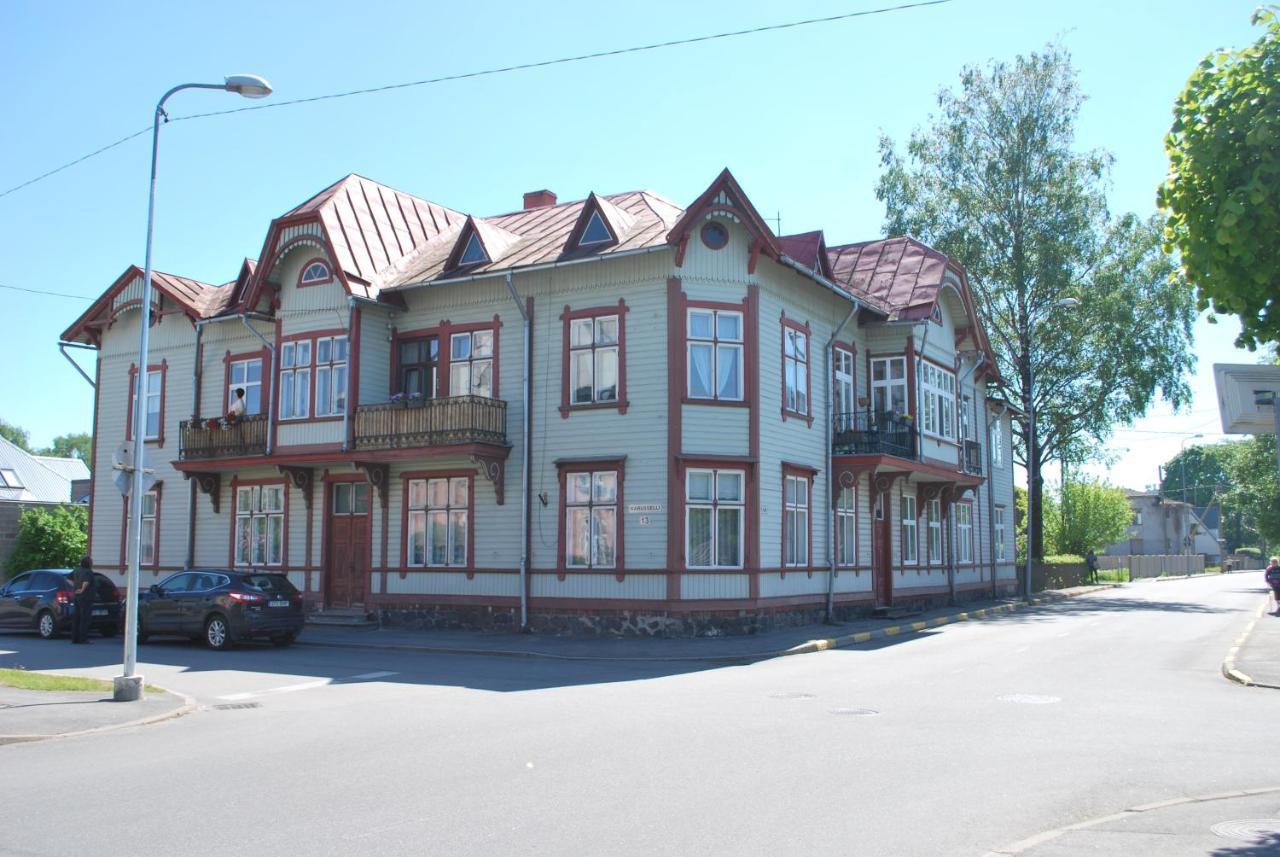 Karusselli Beach Apartment Pärnu Exterior photo
