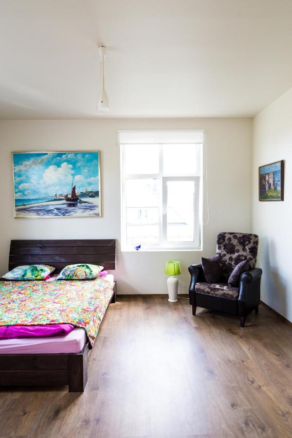 Karusselli Beach Apartment Pärnu Exterior photo